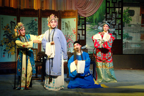 扬剧《罗帕记》剧照
