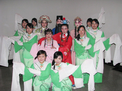 第二十一届社团巡礼闭幕晚会参演社员合影